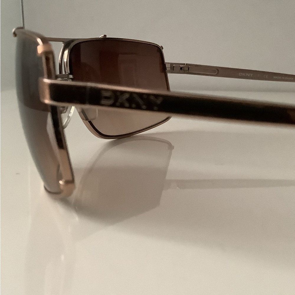 DKNY men Gold and Brown Sunglasses - Picture 3 of 7